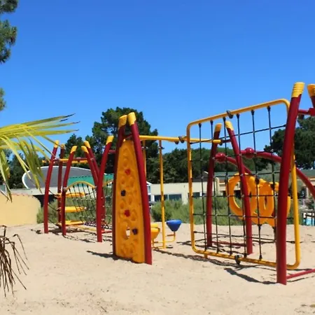 Camping - 4 Pers. - Api-1-52-2507 Saint-Hilaire-de-Riez
